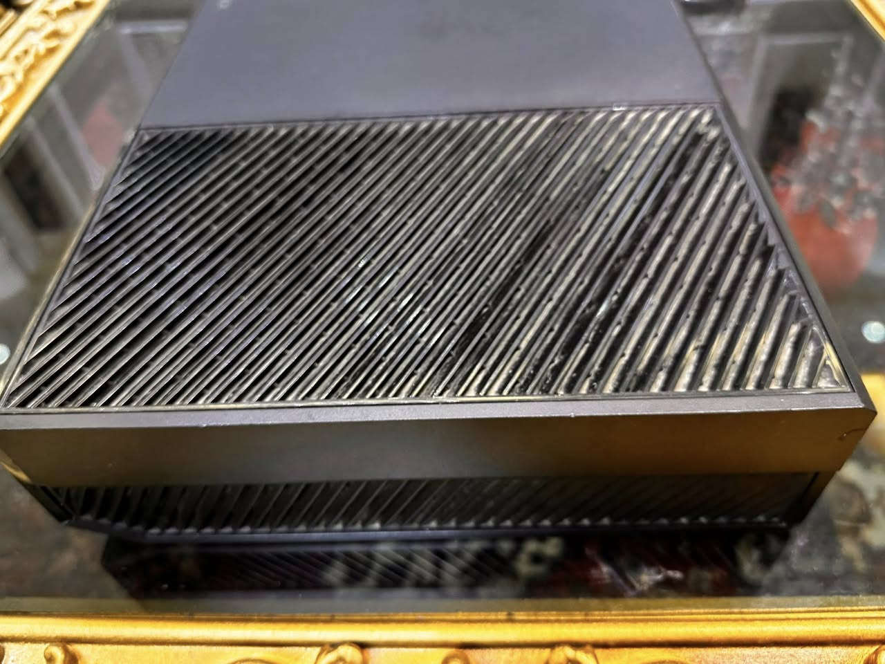 سلام عليكم عندي هذا الجهاز
XBOX ONE FAT 
للبيع ب (130 الف) الجهاز اخو جديد
وما متصلح والباركود موجود بالظهر يثبت انو هوه ممفتوح 
ويجي وياه : 
1 - جوستك مابيه عطل 
2- المحوله مالته والفيشه 
3- قرص لعبة  5 GTA 
4- مساحته 500 جيجابايت
الجهاز مابيه اي مشكله وتفحصه وتشوفه والقرص والجوستك كذالك 

مكاني بغداد للتواصل على هذا الرقم *********** 

⚠️( للمعلوميه الجهاز جنت مخزنه وبدون كارتونته )⚠️

ماعندي توصيل
