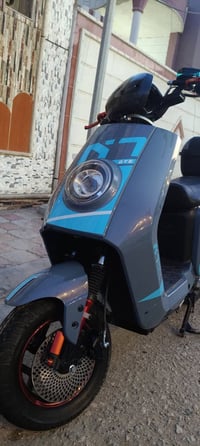 جي تي • شبه جديدة • ٦ بطاريات