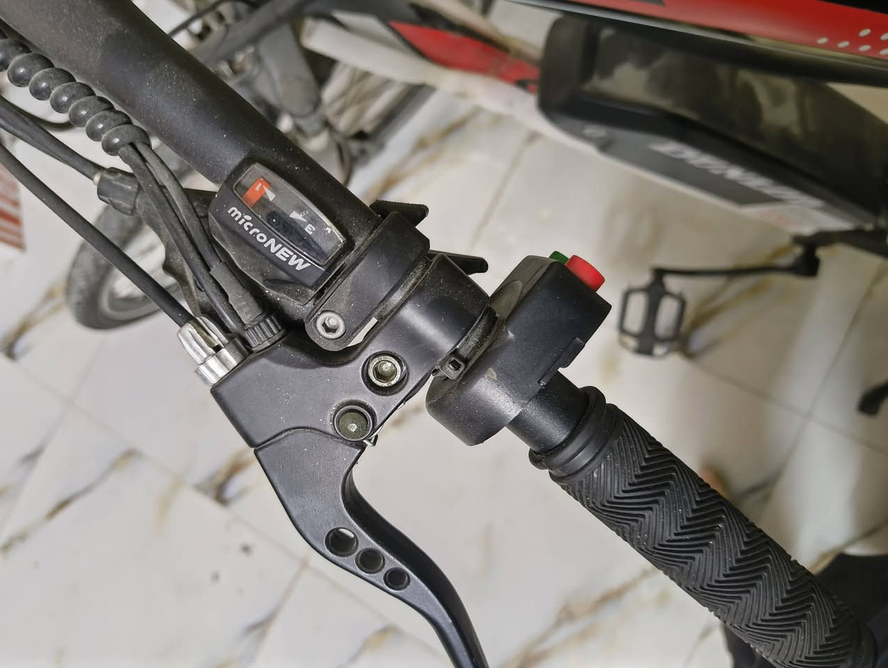 بايسكل MTP هيكل المنيوم بطاريه ليثيوم اهل المصلحه ايعرفون هاذا البايسكل شنو اخذته قبل سنه تقريبا ب800 الف اخذته استعملته اسبوع فقط وضميته بل غرفه الكشن مالته الاصلي موجود والجاملغ موجود رايده ب550 بي مجال مكاني بغداد حي الاعلام شارع البداله
***********
