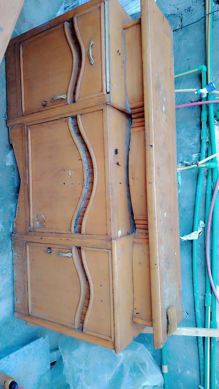 جربايه تاج ميز توليت للبيع، ٥٠قفل حله ابو خستاوي شارع سيد علي بدون تخت، ***********
