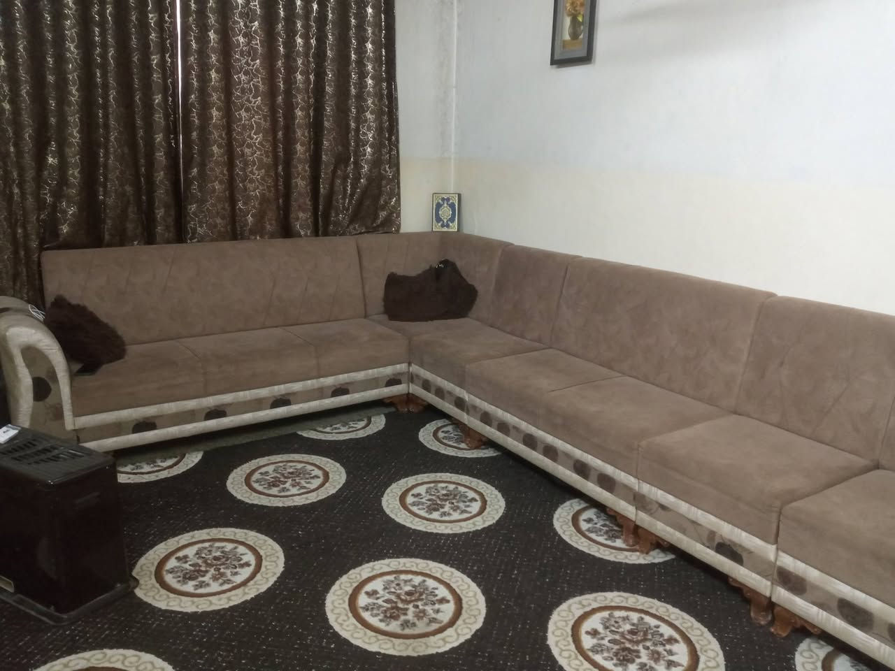 ديوان للبيع السعر 200 الاتصال عل رقم
***********
