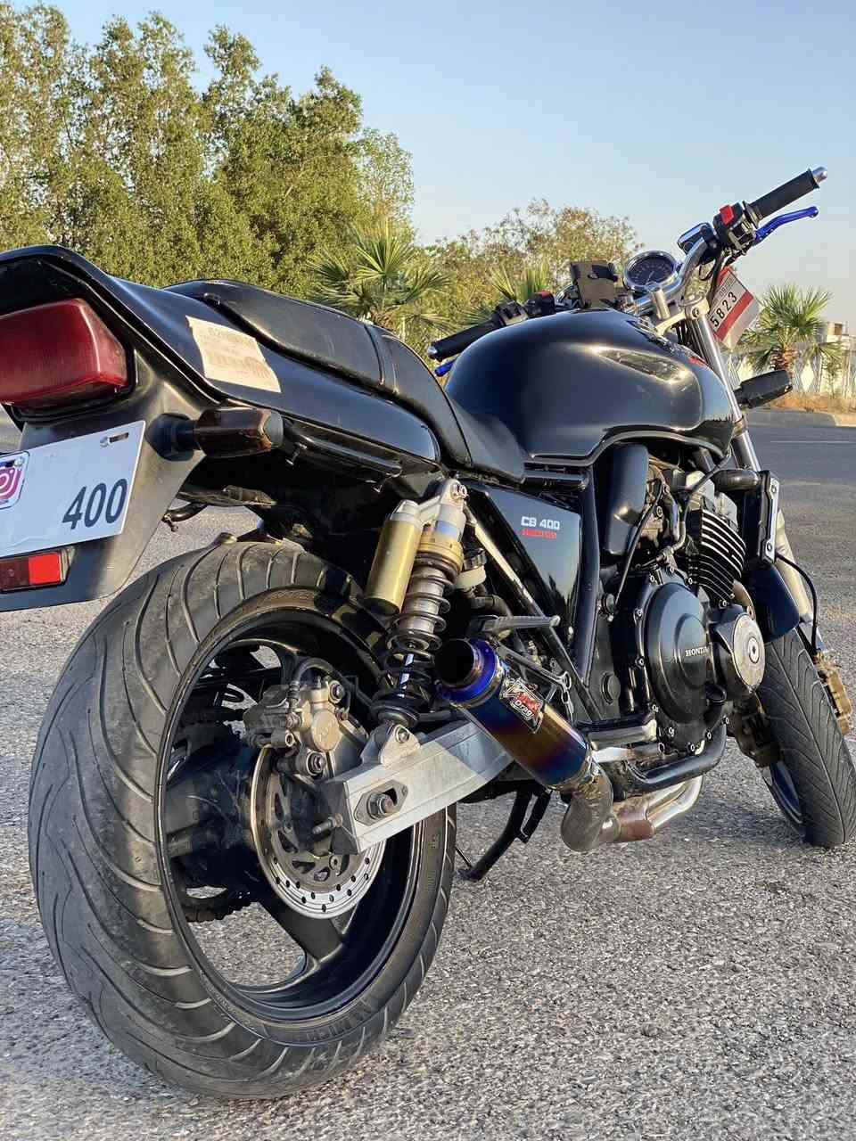 سلام عليكم♥️.
cb4
دراجه سيبي 400 🏍️
كير محرك شرط 
مكفول كفاله عامه 
موديل /1998
دراجه اخو رمبه 
محرك اسود 
كهربائيات شرط كلها شغل 
نكره سلف اي وكت ما يعجبك 
داخل تانكي مرايه 
بريك امامي خافي بلمكان 
تايرات اثنينهن جدد
عليها ادامه كامله 
يدات مزود 
مكاني كركوك 📍
سعره (15نص) وبي مجال حك جيه

***********
