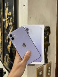 آيفون ١١ • ١٢٨ • بطارية ٩٦