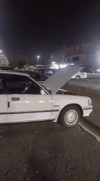 سياره ارنب موديل 95  سياره عارضه للبيع سياره مستعزين بيه  شوفت عيونكم بلاديه قطرت صبغ  سعر 90 ورقه ***********
