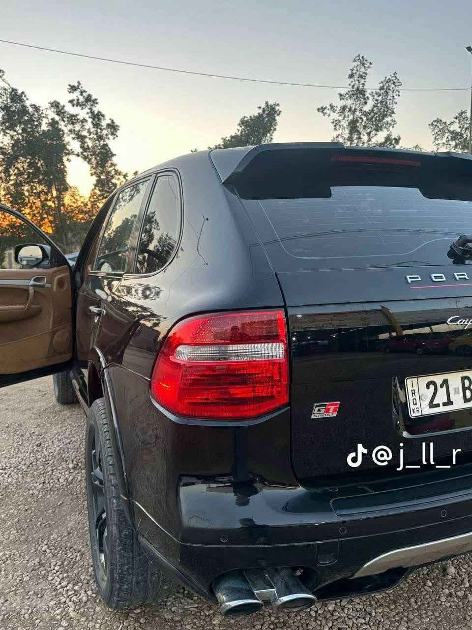 بورش كايان خليجي 2010جاملغ امامي صبغ فقط بدون نقص محرك كير تبريد حداديه رقم سليمانيه الجديد تحويل وكالة مكانه بابل السعر 125
***********
