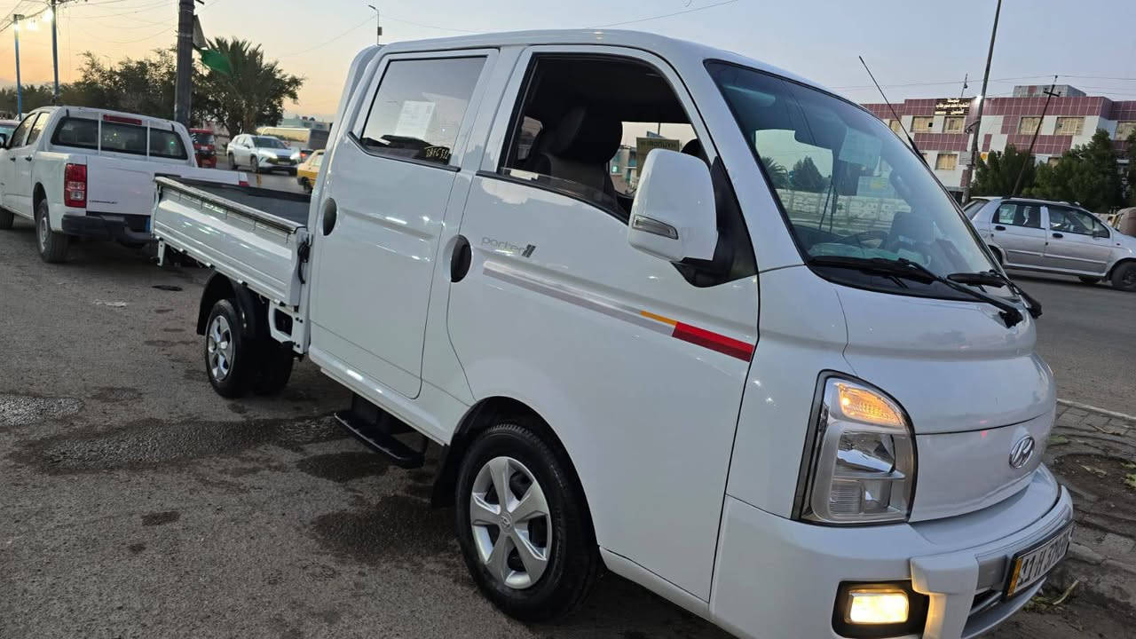 هونداي بورتر دبل قماره جير اوتوماتيك محرك 3000 مكان بغداد رقمها بغداد تحويل ثاني يوم السعر 190 وبيها مجال هو المواصفات للاستفسار ***********
