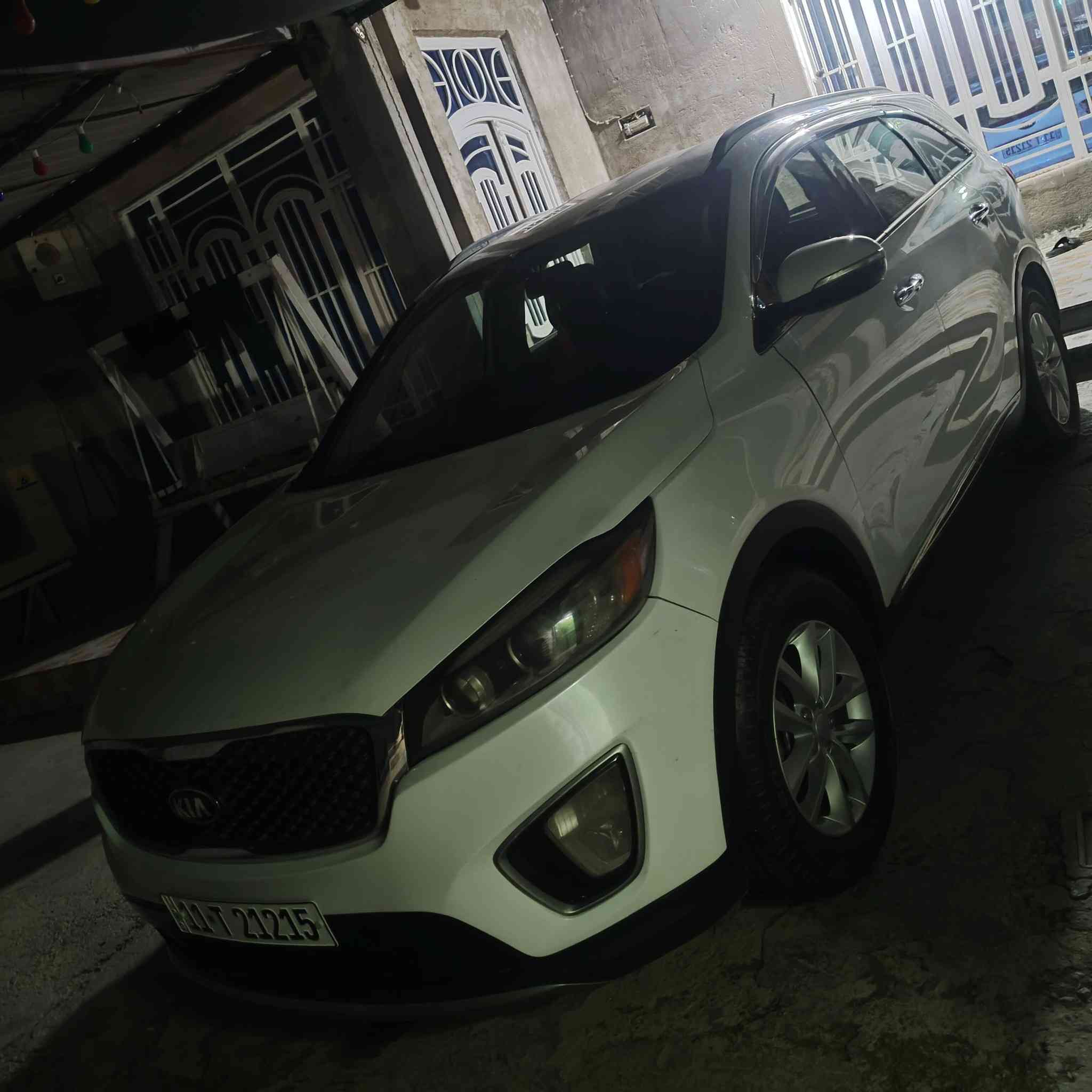 اللهم صلي على محمد وآل محمد سورنتو  2016 مكينه جيتي اي 2400 كفاله عامه وارد امريكي بسمي ضرر الجاملغ اليمن ومصلح نفسه السونار موجود سياره جديده بمعنه الكلمه مكاني بغداد بسمايه السعر 175 هاذه رقمي ***********
