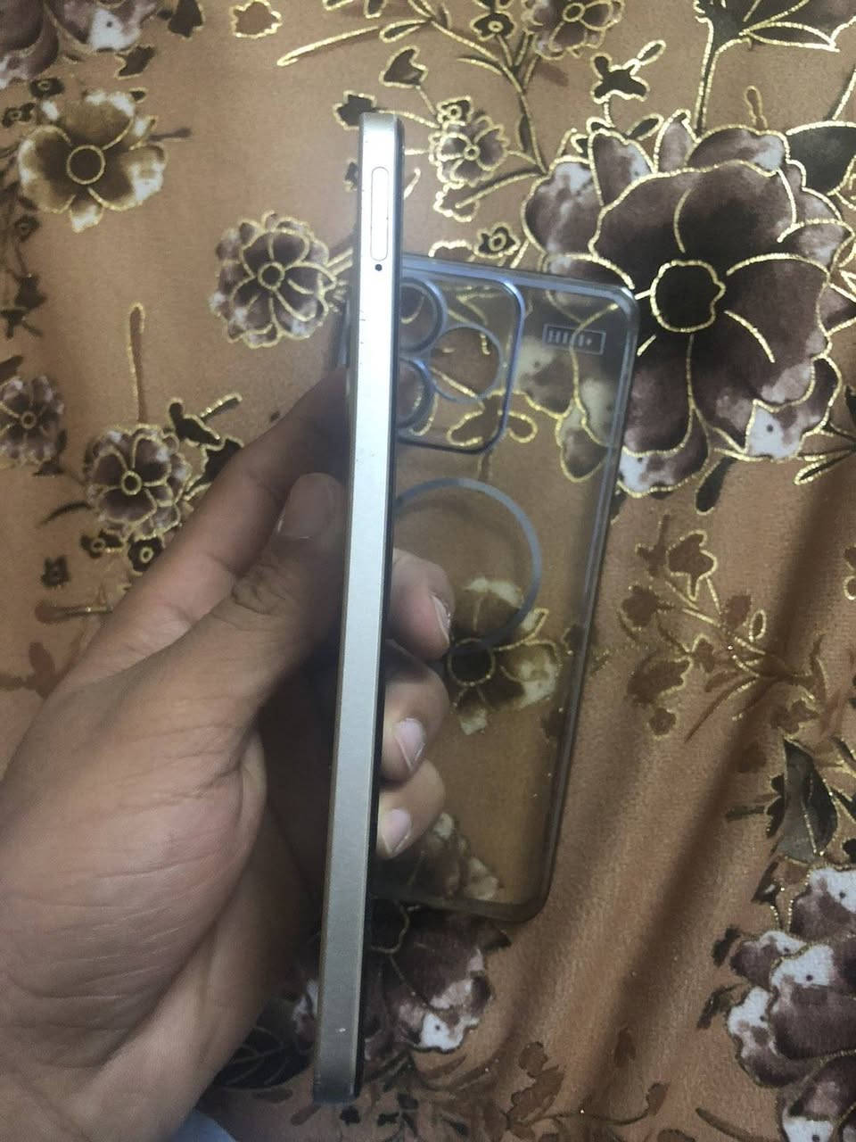 السَلٱمٌ عـَلـْيگمّ-ۈرحـْمّـٌة ٱللـّہ ﯙبُرگـّاتہ
ريملي 53c
 نضيف كلش
بس شوي الشاصي اعوج
ذاكره256
سعره 80بي مجال
***********
