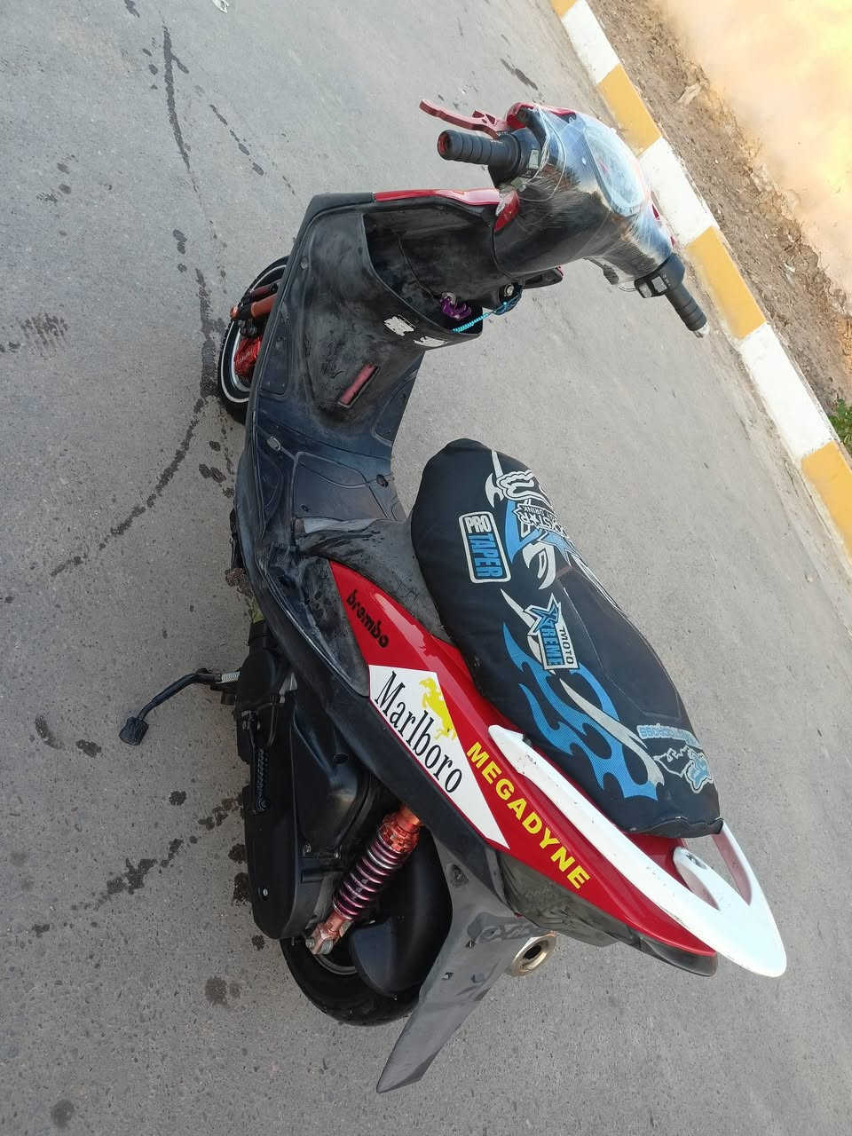 مـاكس عدله للبيع بوشه 50 مفتوحه مكينه خرسه نهضه ومشي تخبل.
سـلف  :  هـندر 
كهربائياتها كلها كامله مانقصها برغي. 

قفل سترين. 

كلجات رياضي جديدات 
قبق فلاوين رياضي 
يدات رياضي 
زوج وياله رياضي 
زوج تواير جديدات 
شوته اربع والفات 
بك لايت اربع والفات 
دبل امامي لون مشمشي رياضي 
دبل خلفي  رياضي 
شـيال الاصلي رياضي 
استانه صفح واستانه نص 

دراجه تخبل مانقصها كلشي 

سـعرها 650 وبيها مجال 
شـراي يرسلني خاص. 

مـكاني ناصريه مركز بالشموخ


**إذا كنت صاحب هذا الإعلان وتريد حذفه لأي سبب، رجاءا أرسل رسالة إلى الدعم الفني**