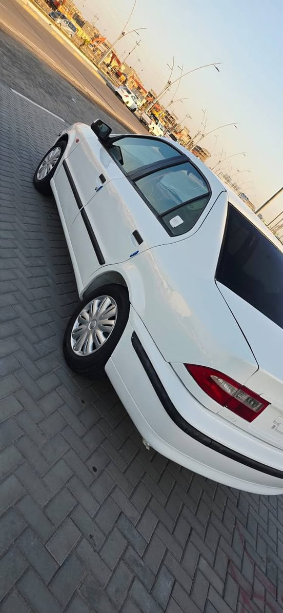 سلام عليكم سياره موديل 2013 سنوينه 26 مشروع وطني رقم بصره راعيه جاهز للتحويل مكفوله سياره مكينه وكير وحداده لا ضربه ولا تبديل بيه خياسات وملكطه بيه مكانات صبغ بيع ومراوس سعر 40 رقم ***********
