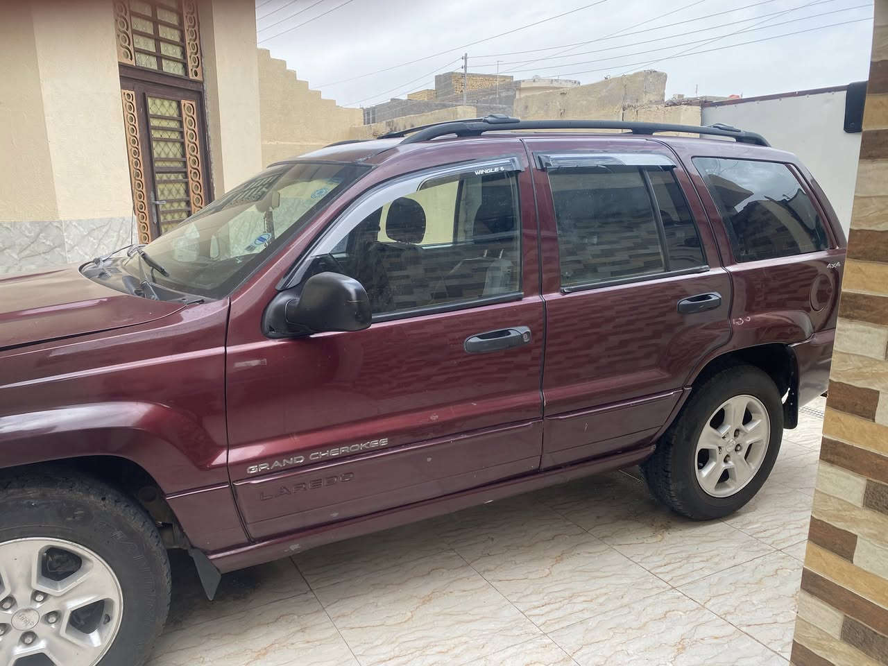 جيب كراند موديل 2000 على وضع الشركه تبريد شغال مكينه 6 اسلندر بدون حادث رقم دهوك راعيه من الناصريه سنويه الشهر العاشر تخلص راعيه يريد مدوار 
تاير جديد اربعه باتري جديد ضفيره بل الباكيت رقم وتساب ***********
مرواس او بيع
