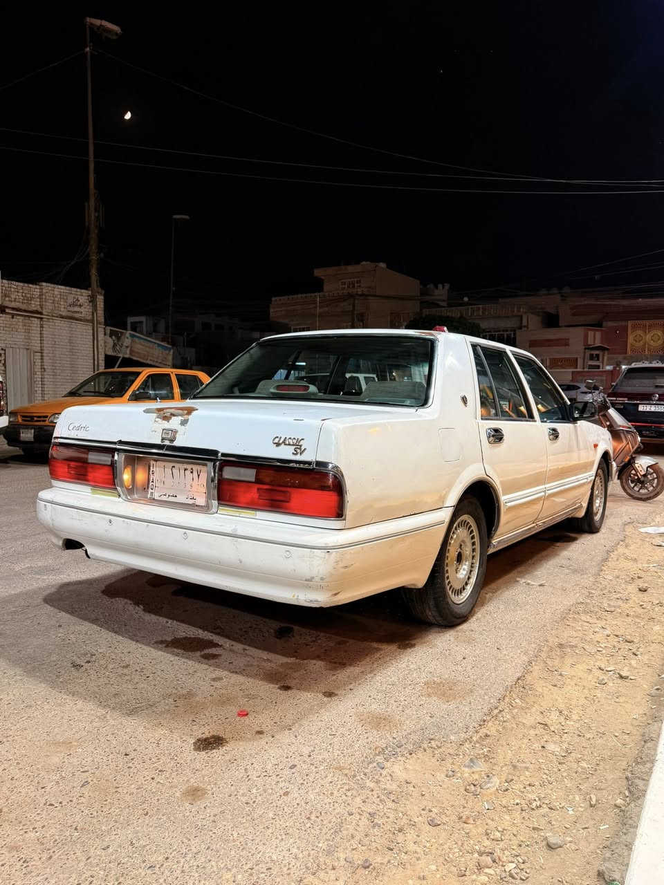 نيسان سدرك تحويل مباشر باسمي
موديل 2001 اصل رقم بغداد 
بيهه صبغ فقط مقدمه البونيد وتحتاج صدر نص عمر 
تبريد شغال غرفه نضيفه جدا 
تخم تاير وباتري ج
جديد بدون اي نقص 
عنواني شارع فلسطين 
سعر((( 57$ )))ورقه 
 ***********
