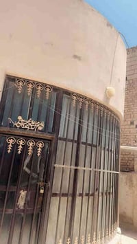 حي العسكري الاول • قرب ملعب النجمه • ٢٤٠م طابقين