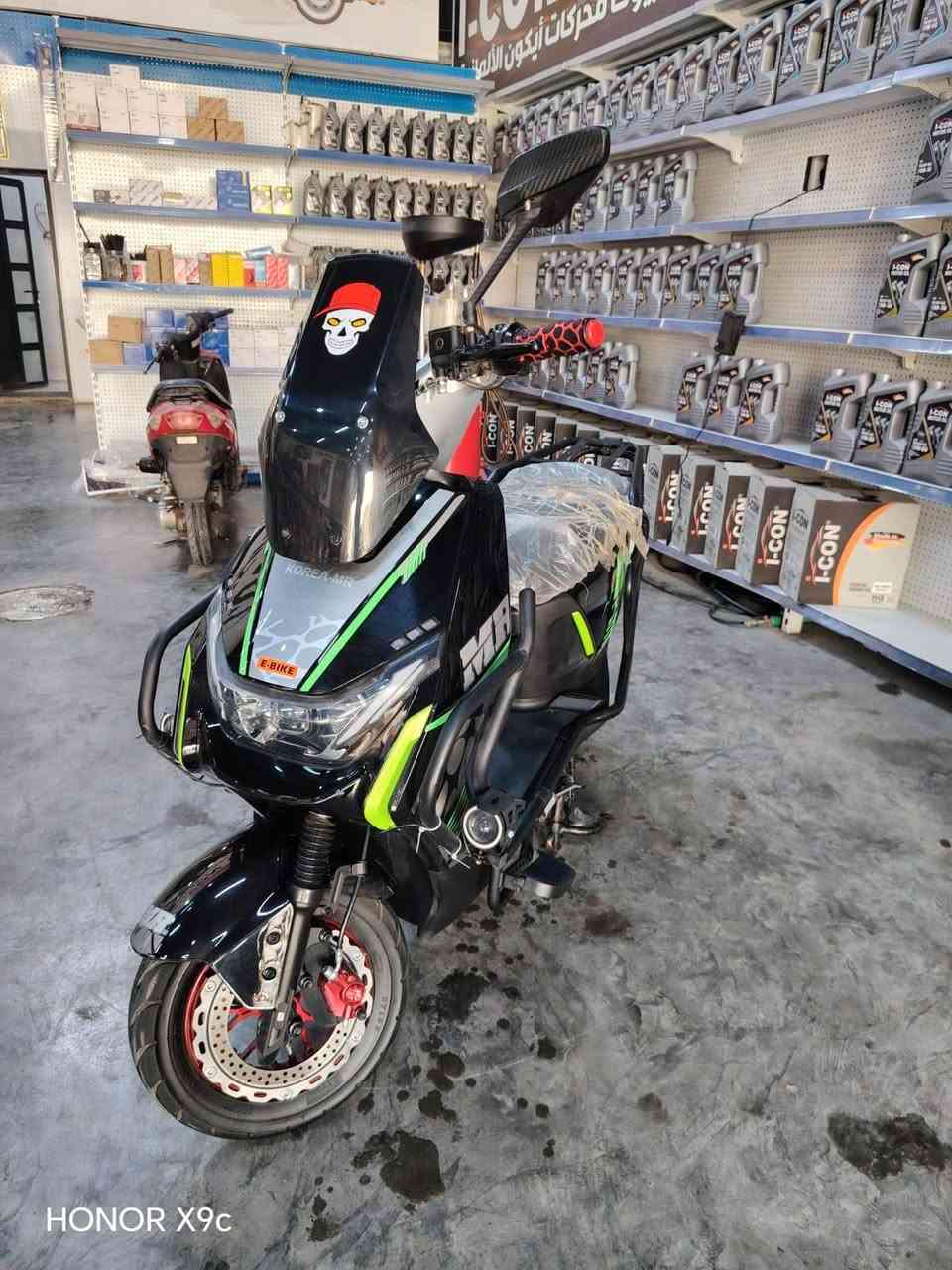 سلام عليكم شباب للبيع دراجه شحن سعر 850 وبيه مجال وغراضها وياه


**إذا كنت صاحب هذا الإعلان وتريد حذفه لأي سبب، رجاءا أرسل رسالة إلى الدعم الفني**