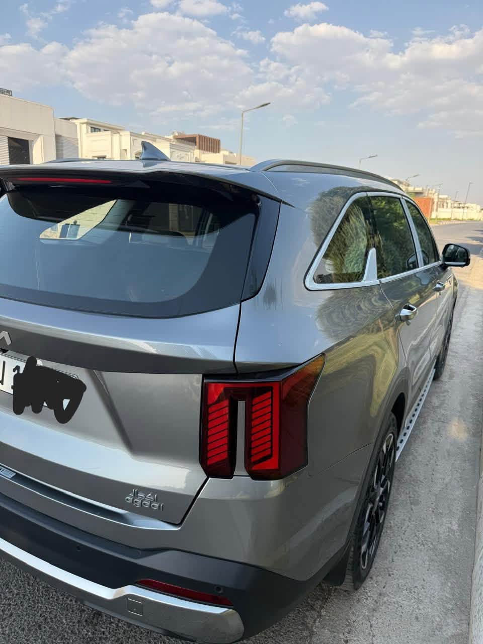 موديل ٢٥
خليجي 
بانوراما 
دوسات بلادي
داتاشو 
كشنات جلد كهرباء تدفئة تبريد 
٣ قطع تبريد 
حساسات 
٤ كامرات 
تشغيل عن بعد
انارة محيطية
الانارة الداخلية لمس
ويل ٢٠
محرك ٣٥٠٠
٦ سلندر
سايد بريك بصمة 
ويل 20 
مواصفات كثير ببها
مكان السيارة اربيل
تحويل مباشر
الاتصال فقط واتساب وخط
***********

