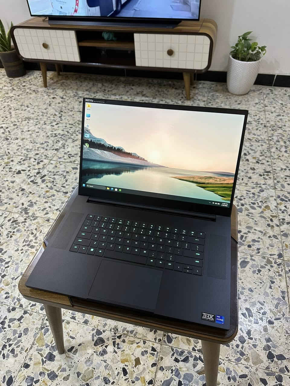 RAZER 
Cor i7 12 Gen
RTX 3070 Ti ( 150W )
Ram : 16 GB DDR5
Hard : 1TB SSD
Display : 17.3 inch FHD ( 360hz )
power adapter : 280W
كلشي مرفق بالصور 
هيكل لابتوب كله المنيوم 
النظافه ١٠٠٪؜ ملحقات كامله 
المكان بغداد


**إذا كنت صاحب هذا الإعلان وتريد حذفه لأي سبب، رجاءا أرسل رسالة إلى الدعم الفني**