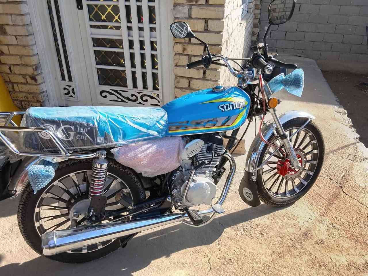 سلام عليكم دراجه سفان موديل25مامشيه طلعنه قبل يومين لبيع الشراي يتصل مكان ابو غرق ***********
