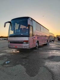 سياره للبيع مناسبه رقم 07870477647