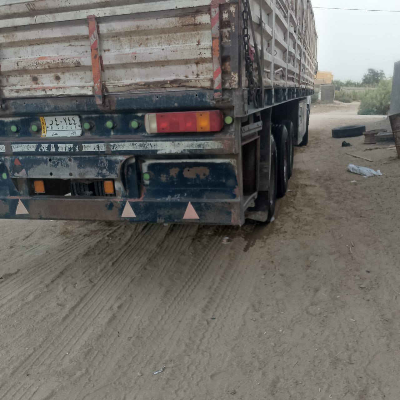 السلام عليكم مكلف بالنشر
عربانه عمل شاصي 16 طول 12ونص ارتفاع 175 
تخم تاير دناكير سبربس للاستفسار الاتصال على الرقم ‏‪‏‪***********‬‏
