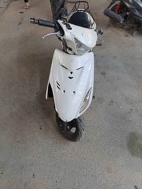 للبيع ادرس ياباني ستاند كهربائي دراجه نازله قبل سنه بس تعبت شويه وبيها...