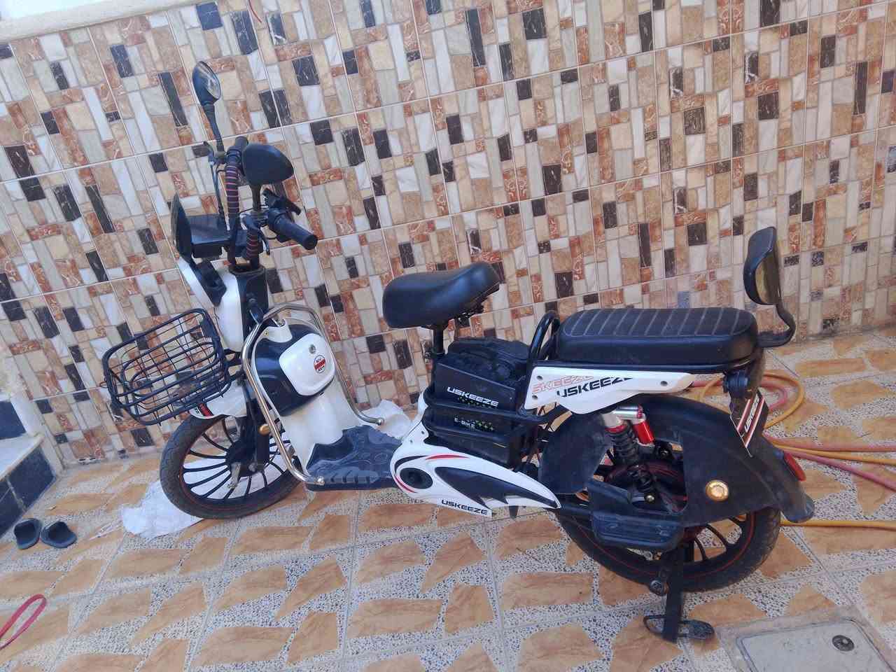 ماطور شحن للبيع حجم 20نظيف ايعوزو 2باتري حالياشغال اروح اواجي بي ب200اوبيهامجال


**إذا كنت صاحب هذا الإعلان وتريد حذفه لأي سبب، رجاءا أرسل رسالة إلى الدعم الفني**