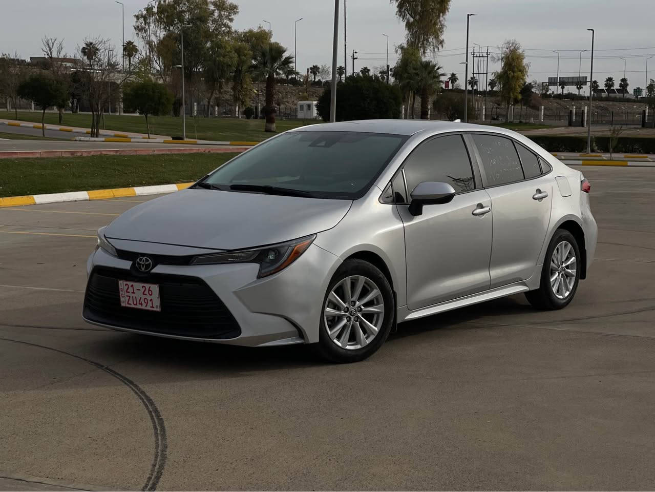 سلام عليكم
تويوتا كرولا 2024 لون سلفر
مواصفات LE PLUS
بصمه
بريك بصمه
ويل كب
رادار امامي
رادار خلفي
رادار جانبي
تشغيل عن بعد
لايت زينون
شاشه كبير
كامره
سياره حادثها جملغ حافت بنيد بدون دواخل بدون بجم
راديترات غاز تبريد كلها بلادي
ايرباك فقط برده طاك
ستيرن او دشبول بشرط بلادي ١٠٠/١٠٠
سعرها ١٤٩ بيها مجال للطيبين
للاتصال او وتساب *********** أربيل, العراق
