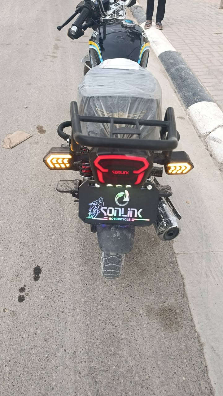 السلام عليكم دراجة سفيانا موديل 2026 /    5 گير تشغيل عن بعد  شاشه  صارلها 15 يوم من طالعه من المعرض 850 وبيها مجال مكاني كربلاء حي السلام قرب محطة الغاضريه رقم الهاتف *********** مكلف بل نشر خابر راعيها
