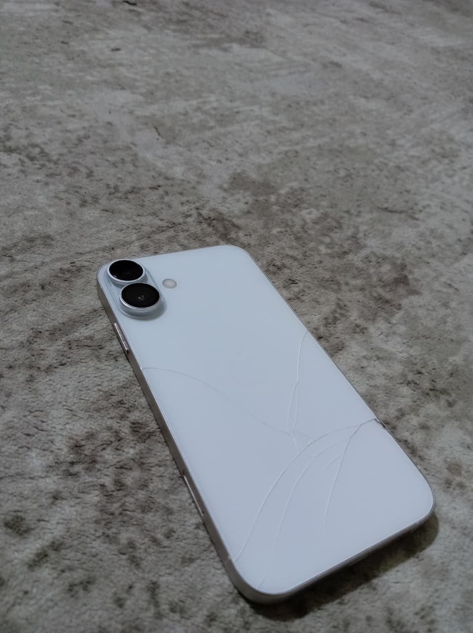 السلام عليكم XR
محور 16  مكفول كفاله عامه 
مامبدل ولا قطعه شرط ع لفحص بطارية ٧٨ 
ذاكرة ٦٤ 
للمراوس ب١٣ وفوك
***********
