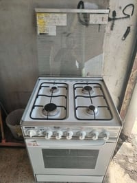 أغراض منزلية للبيع بأسعار مناسبة ٠٧٧٤٠٩٠٧٨٤٥