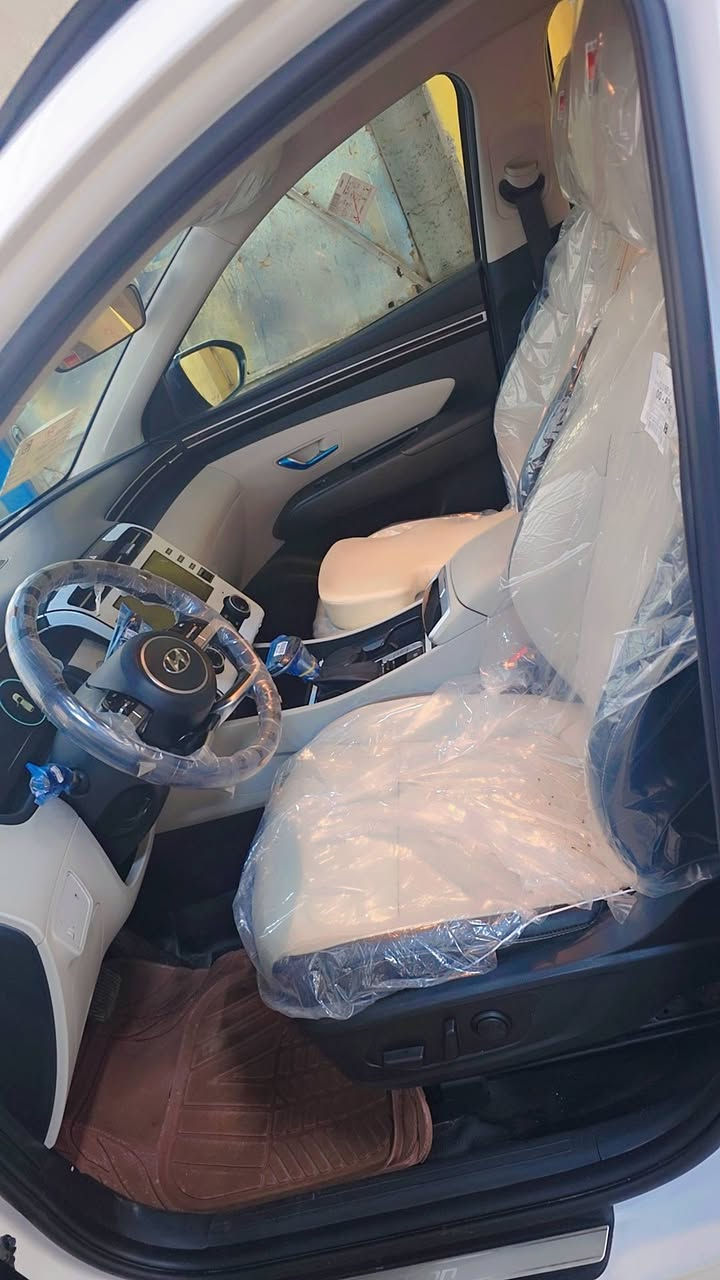 توسان خليجي 2023
مكفوله كفاله عامه من كلشي 

فول مواصفات واحد على واحد 

 ما عده البانو راما 

مقاعد جلد  تبريد قطعتين 

ماشي ٢٧ الف حقيقي 

اخت الزيرو   احله من الصور 

ربع مذب عليه الله شاهد 

***********
         سعر 215 
غير متواجد عل فيس
