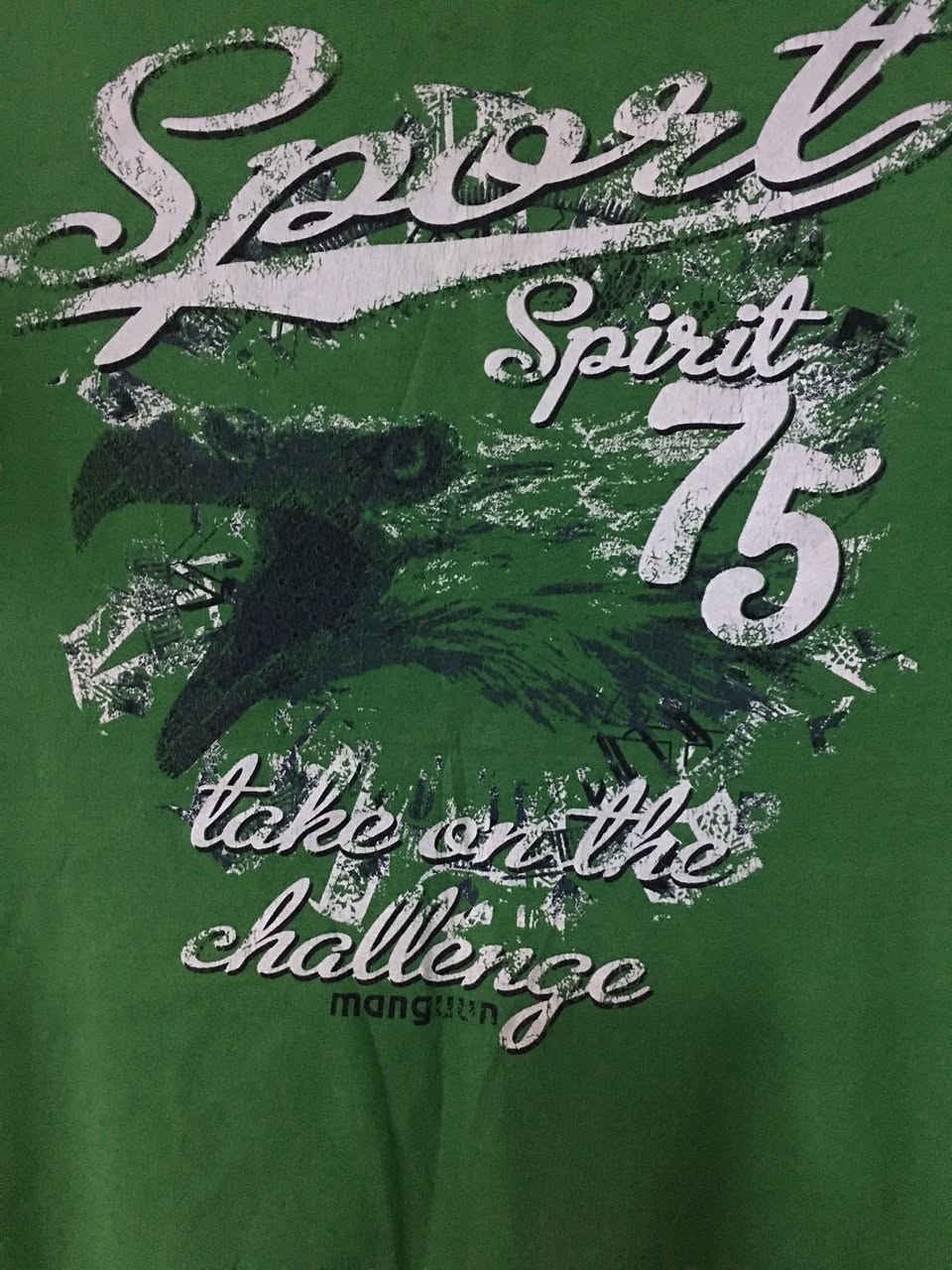 قطعه اصليه 
تيشرت اصلي 
خامه قطن بارده 
نظافه ميه بلميه 
قياس -- M --
العنوان بغداد الجديده 
للحجز على الخاص واتساب ***********
يتوفر توصيل من شمال الي جنوب العراق
