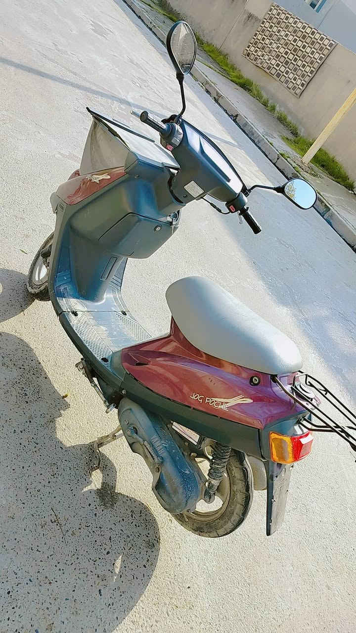 ماطور بزون للبيع شرط تحريكه ومعدل يكمز كلو شغال درع اصلي تايرات جديد وايرمنيه كلهاا شغاله لايت بك لايت اشاير هورن سلف كلو شغال السعر 280 وبيه مجال لشراي الاتصال ع الرقم ***********
‏‪0774 898 7199‬‏ ولخاص مفتوح الي مو شراي لا يدوخني رجائا
