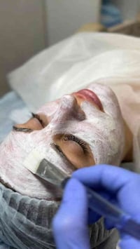 جلسه تنظيف عميق للبشره 😍💆🏻‍♀️  فى جلسة واحدة 🥳🎉 🔥 تنظيف عميق 🔥 💆🏻‍♀️ ت...