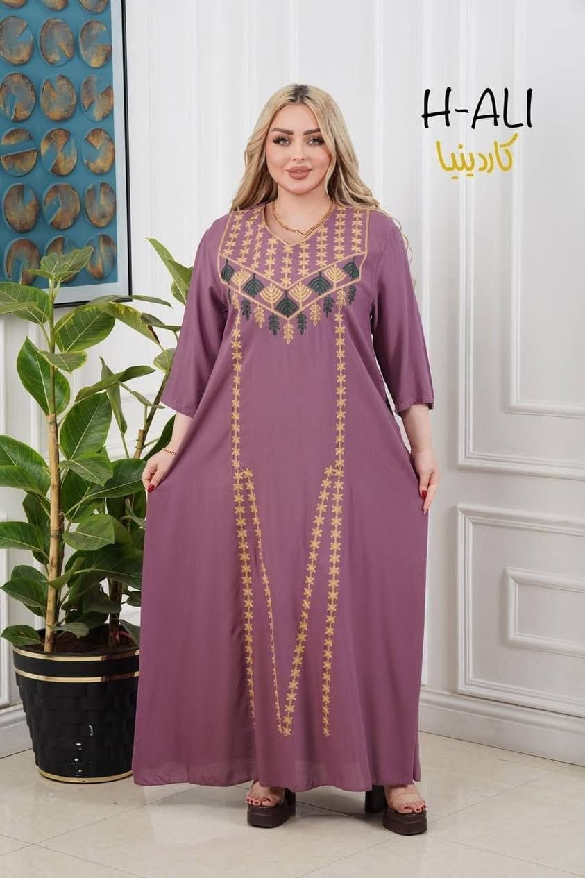 ✨ مجموعة نقشات دشاديش نسائية ✨
🖤 الخامة: كشمير درجه اولى 
📏 القياسات المتوفرة: 2XL - 3XL - 4XL - 5XL
🚚 التوصيل: 📍 بغداد: 5,000 دينار 📍
 جميع المحافظات: 6,000 دينار
📩 للحجز والاستفسار مراسلتنا على الخاص
🌸 كمية محدودة... سارعوا بالحجز 🌸


**إذا كنت صاحب هذا الإعلان وتريد حذفه لأي سبب، رجاءا أرسل رسالة إلى الدعم الفني**
