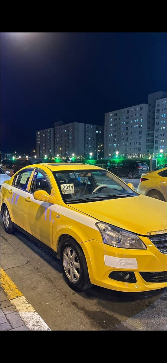 سلام عليكم شيري E5 خليجي مديل 2014 فول مواقفات فتحه بصمه كشنات جلد محوره كامري ابو الجف مصالها شهر سياره جاهزه وكامله ومابيها نقص وخير من الله بس الصدر ول جامه الاماميه سياره تخم تاير كلشي بيها جديد ولسياره مصبوغه عام اثر جراد وسياره كامله مكمله سعرها 48 وبيها مجال حك الجيه مكاني بغداد

للتواصل ***********
واتساب ***********
