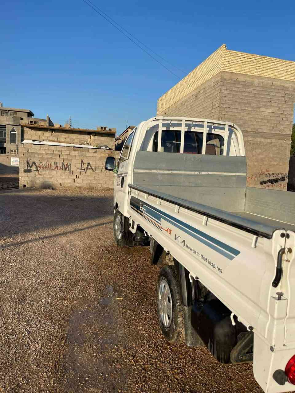 كيا حمل للبيع موديل 23 نثيه مكفوله كفاله عامه ماشيه 63 الف رقم واسط مشروع وطني تحويل مباشر 
سعرها 143وبيها مجال 
مكانها واسط للاستفسار ***********
