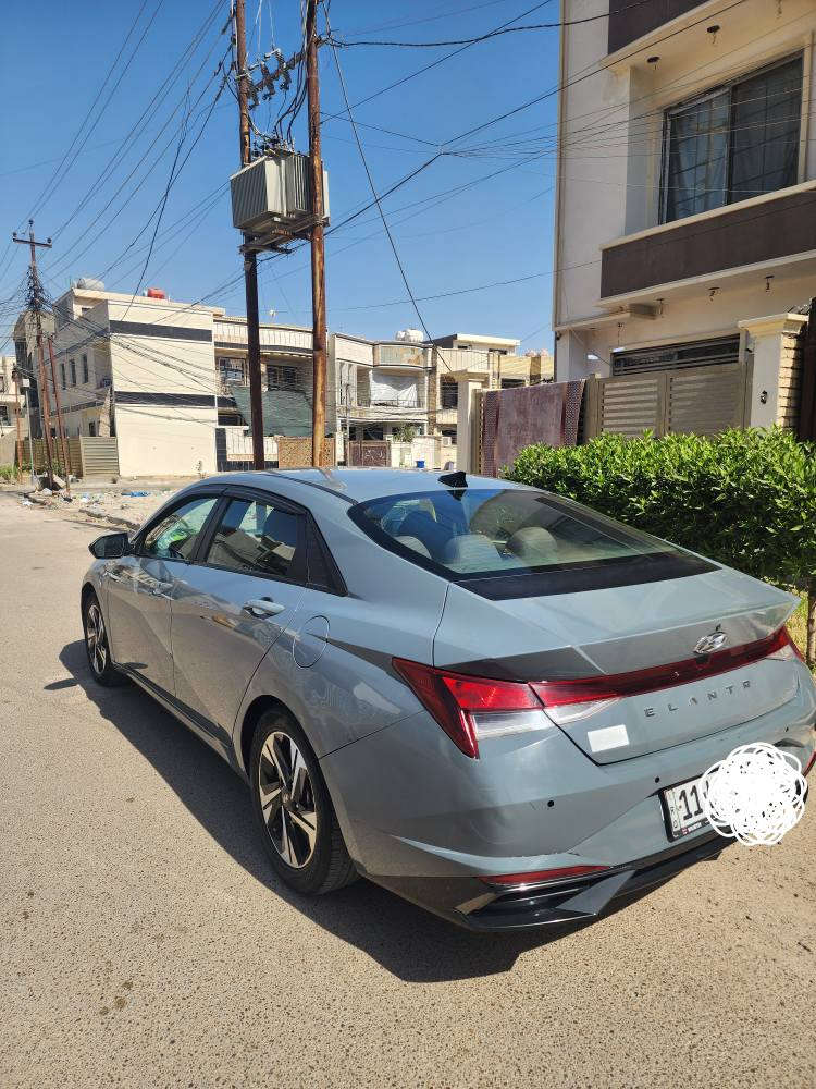 النترا لون سمنتي موديل ٢٠٢١رقم بغداد بسمي هزه وسنويه جديده محرك ٢٠٠٠دوش كير اوتوماتيك سياره فول عدا فتحه تدفئه بل كشنات سايد بريك دكمه
كامره دواره
رادار امامي خلفي جانبي
شحن لاسلكي
تدفئه كشنات
بصمه ابواب بصمه جنطه
اناره ترحيب عند الاقتراب 
شاشه كاربلي
تحديد مسار
تثبيت سرعه 
تشغيل عن بعد 
شاشه دشبول دجتال.حادثها بس بنيد وظربه خلفيه بل دعاميه صفح المكان بغداد،حي العامريه للتواصل *********** بغداد, العراق
