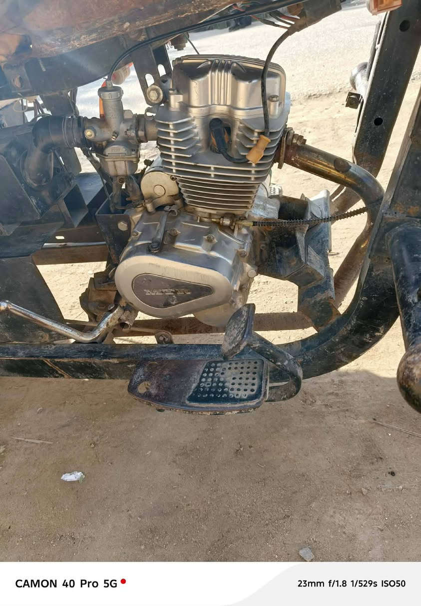 السلام عليكم  للبيع MTR

مديل 2011 اوراق اصولي 
زوج تاير جديد ضفيره جديد

مكينه 22 مكاني ديوانيه قضاء غماس 
السعر مليون وبيهة مجال قليل. ***********
