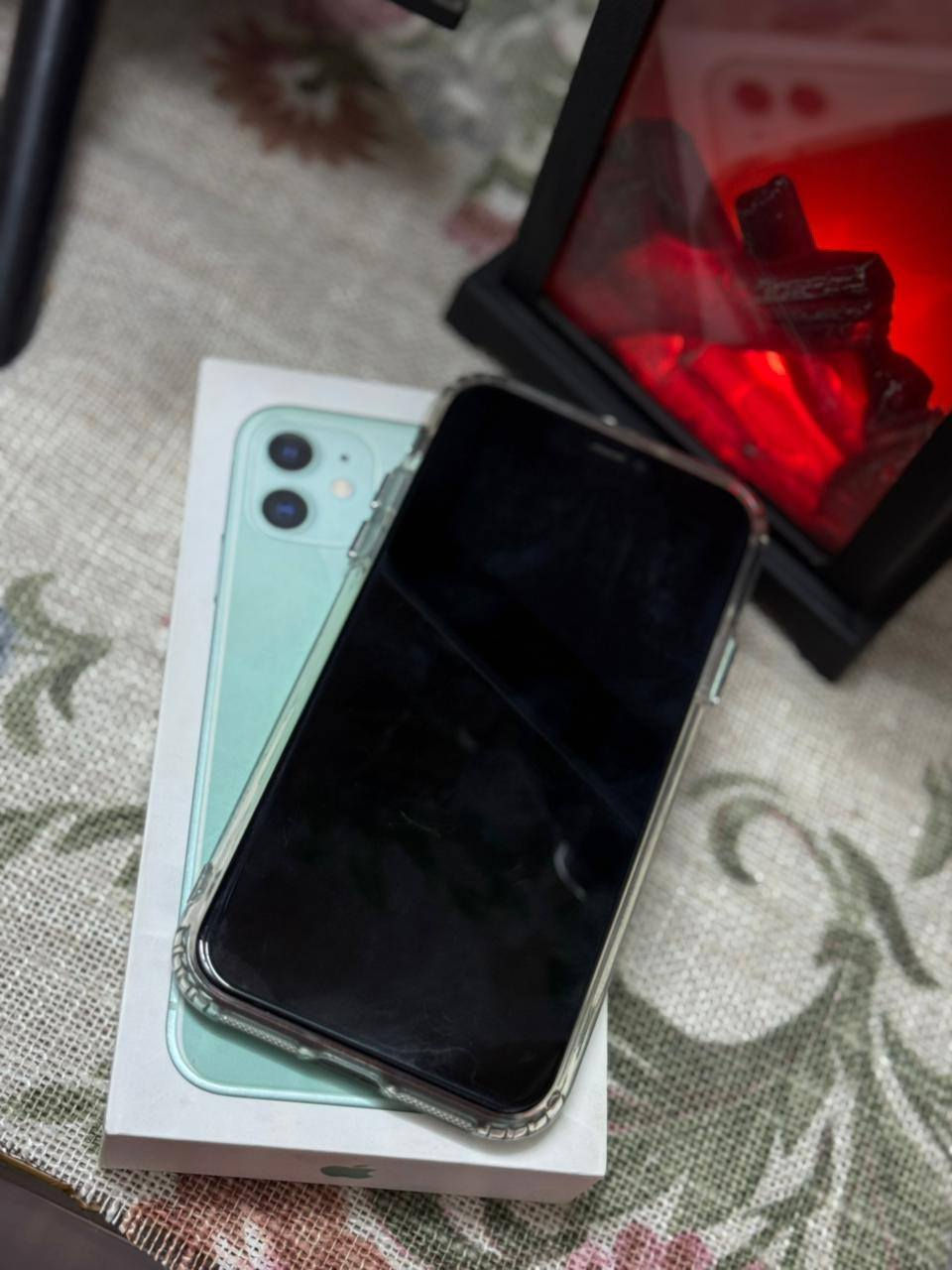 السلام عليكم
ايفون 11 العادي لون تركوازي الجهاز نضيف كلش بي شخط بالشاشة فقط
بطاريه تقره بالحاسبه 75
ذاكرة 128 باكيته وياه موجود 
سعرة 225 الف للتواصل 
*********** واتساب
