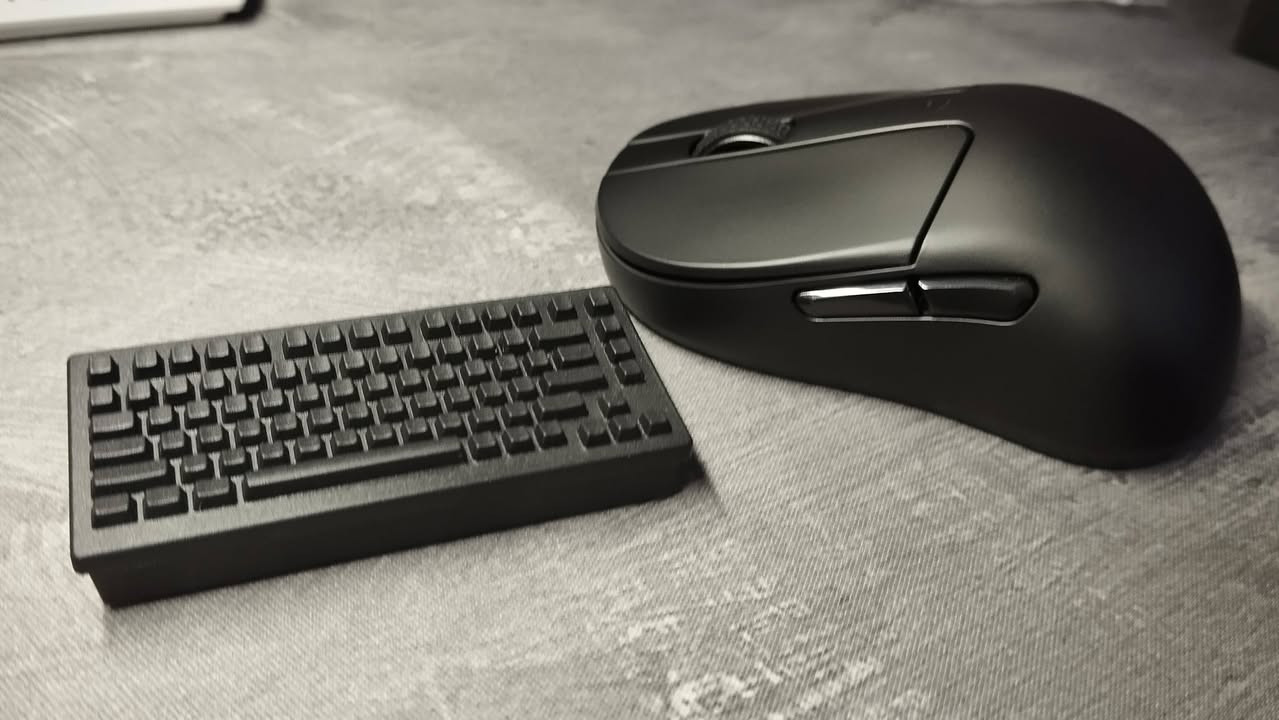 Keychron M4 4k ماوس
Pixart 3395 (26,000)
4000hz
Ultra-lightweight at 35g
300 mAh Battery
Huano 80M Micro Switch


**إذا كنت صاحب هذا الإعلان وتريد حذفه لأي سبب، رجاءا أرسل رسالة إلى الدعم الفني**