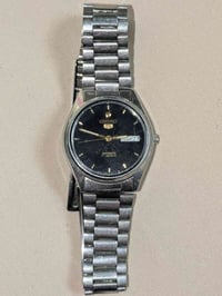 ساعة • اوتماتيك • بدون باتري