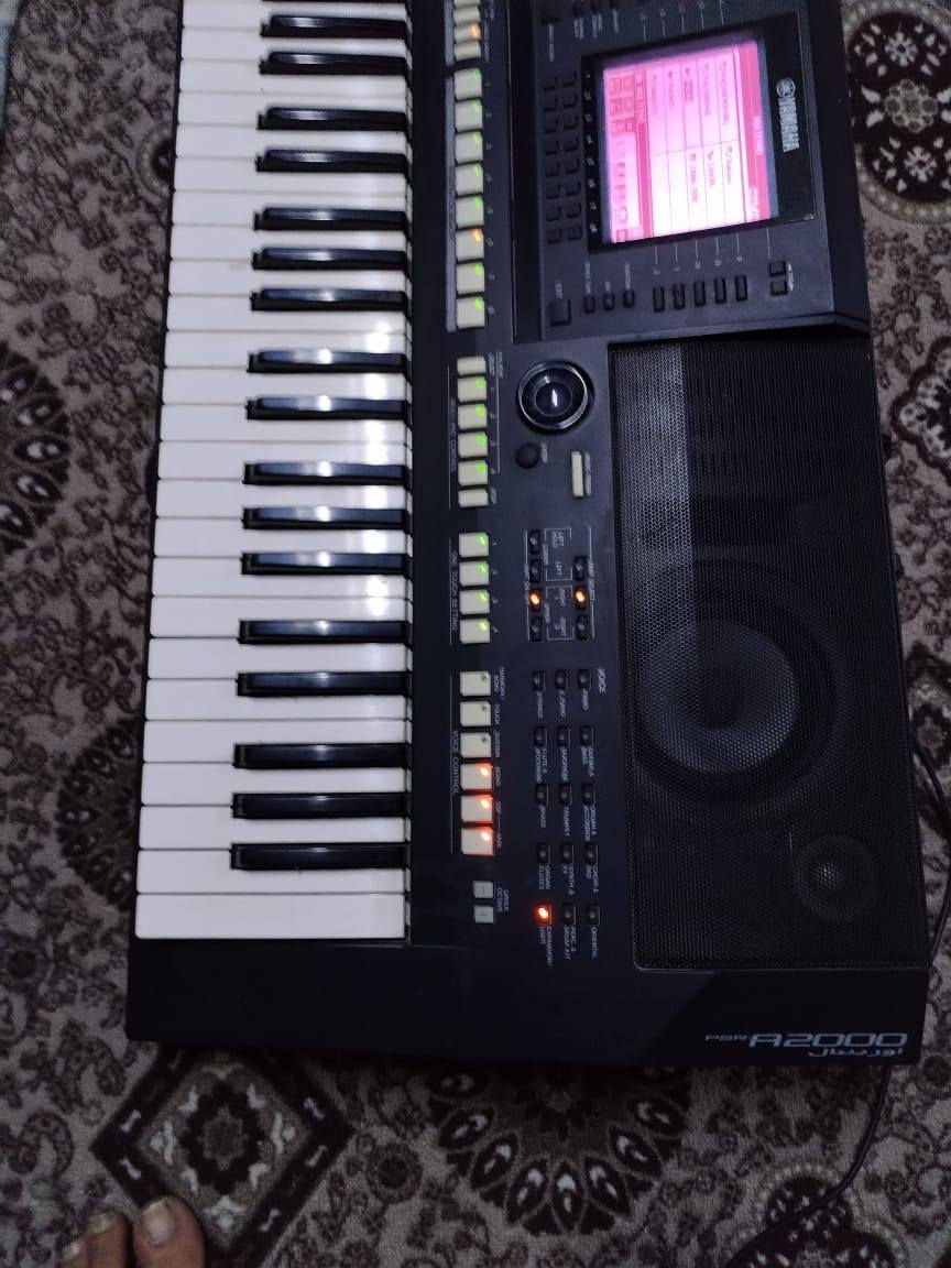 السلام عليكم من رخصه الادمن اورج ياماها 2000 نظيف السعر ٦٠٠ مفتوح تنظيف فقط عنوان كربلاء هنديه رقم الهاتف ***********
