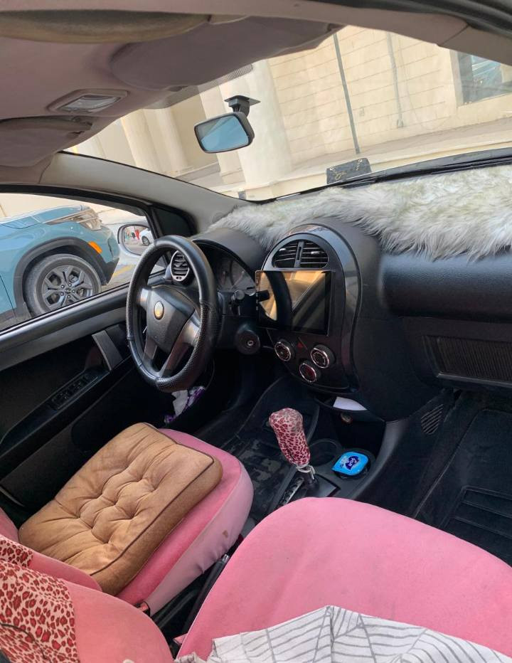 🔴 جيلي باندا كروز موديل 2013 رقم بغداد الماني بأسمي مكاني الاعظميه
🟢 كير عادي 
♐تخم تاير 
🟢 تبريد مايشتغل 

🟠مال بيت كير ومكينة بلادي ومابيها اي قطعة تبديل فقط صبغ اربع قطع بالامام ومصلحه ومابيها نقص

السعر النهائي 46 ورقة

رقمي للتواصل 
***********
