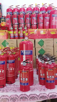 🔥 عرض خاص على مطافي الباودر 🔥  أمان وجودة وسعر منافس ✨  📦 6 كغم — 25 أ...