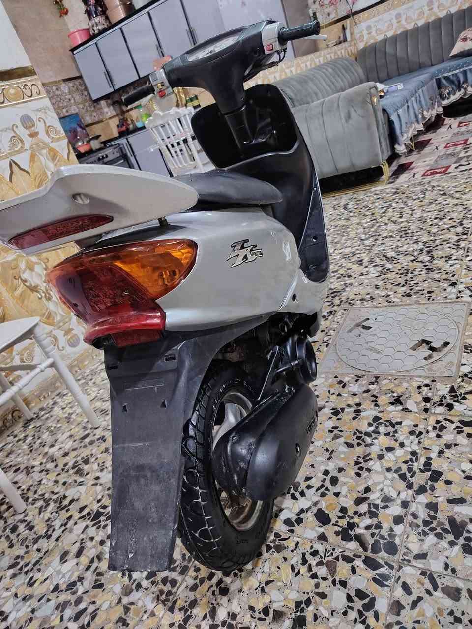 رمبه جديده لمعنى الكلمه كل شيء شغال  سلف هندر كهربائيات كلها شغاله السعر 325 وبيها مجال قليل الشراي يتصل على هذا الرقم *********** المكان بغداد البلديات
