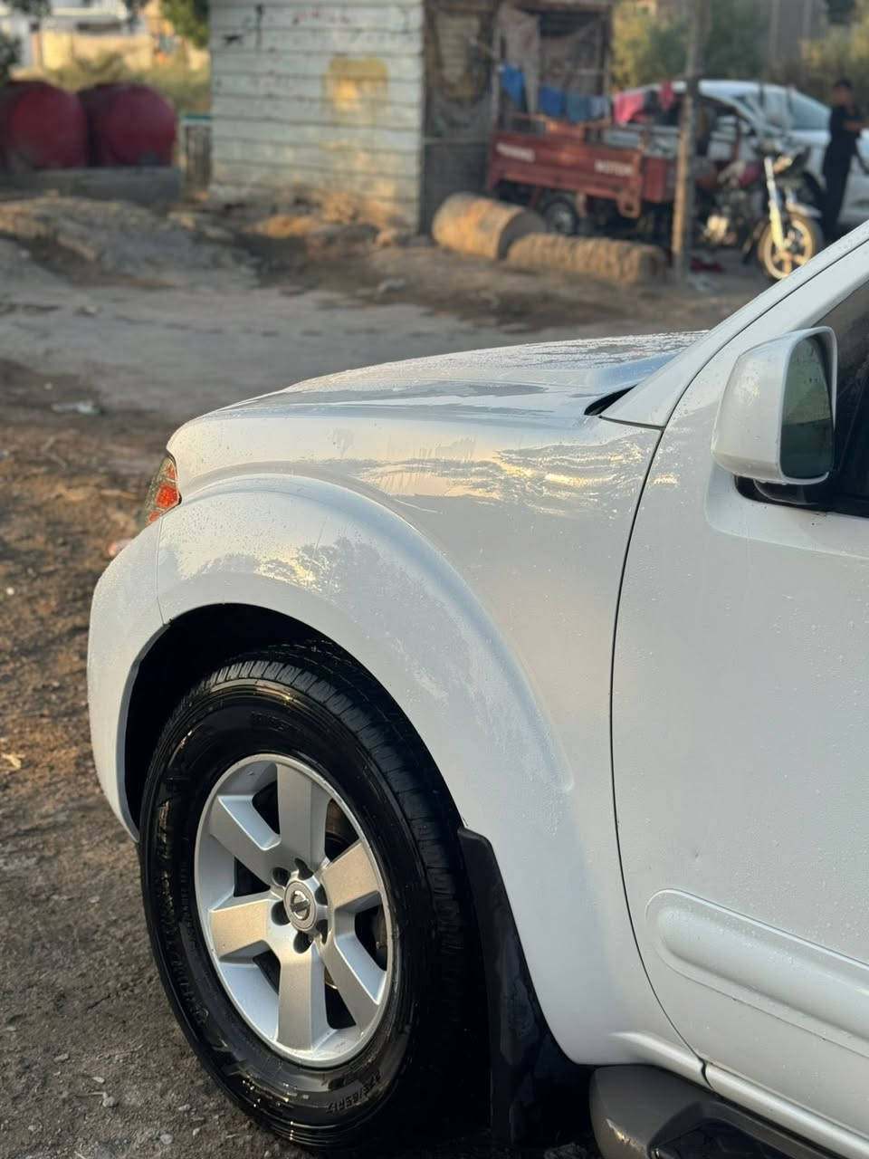 سلام عليكم
نيسان بافندر 2008 مكفوله من الضربه والصبغ فول مواصفات رقم بغداد ألماني مشروع وطني مكينه وكير وحداديه خير من الله السياره ماشيه170الف جاهزه مابيه اي نقص علما ان السياره احله من الصور
السعر (105) وبيها مجال
الشراي يتصل(***********)
