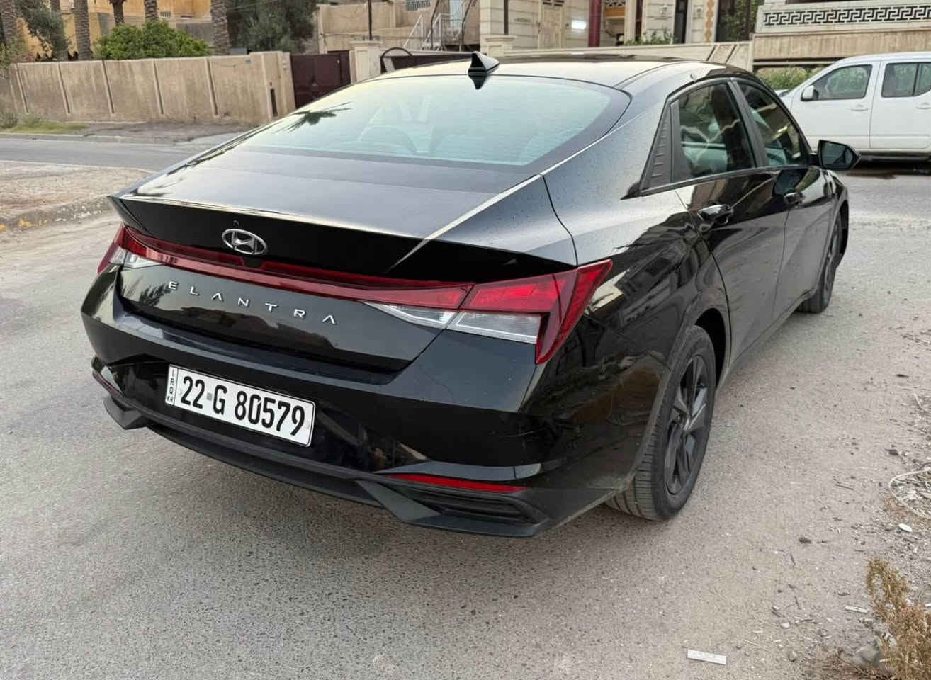 السلام عليكم
 النترا للبيع
موديل 2022 وارد امريكي
السعر 105 وبيها مجال

للاستفسار ***********
او تليكرام HUSSUN_505
