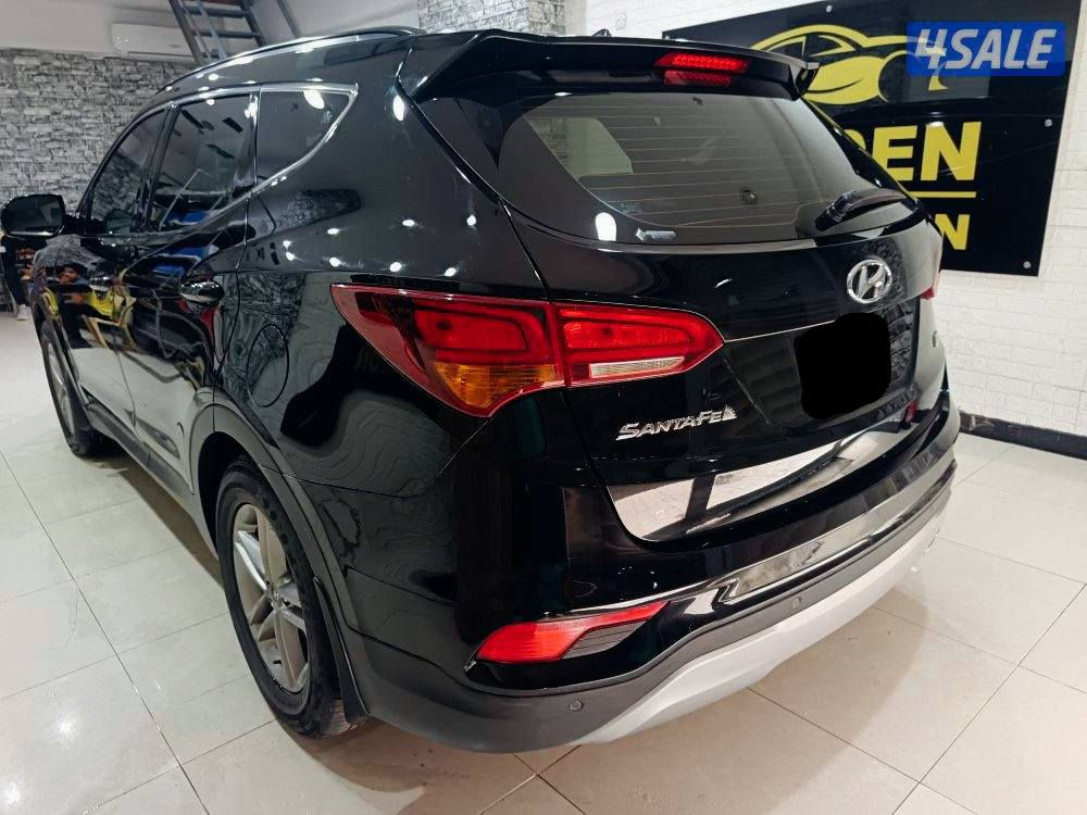 السلام عليكم سنتافي للبيع موديل 2016 وارد أمريكي  
سونار بل منشور بيه فقط باردات مواصفاته نص كامره و شاشه و تحكم ستيرن و قطعتين تبريد ثلج❄ محرك 2400 فورويل لمرغوب سعره 155بيه مجال لل شراي بخدمته يجي و بي خير و يدلل *********** مكاني ديوانيه سياره بسمي رقم نكليزي هزه جديده
