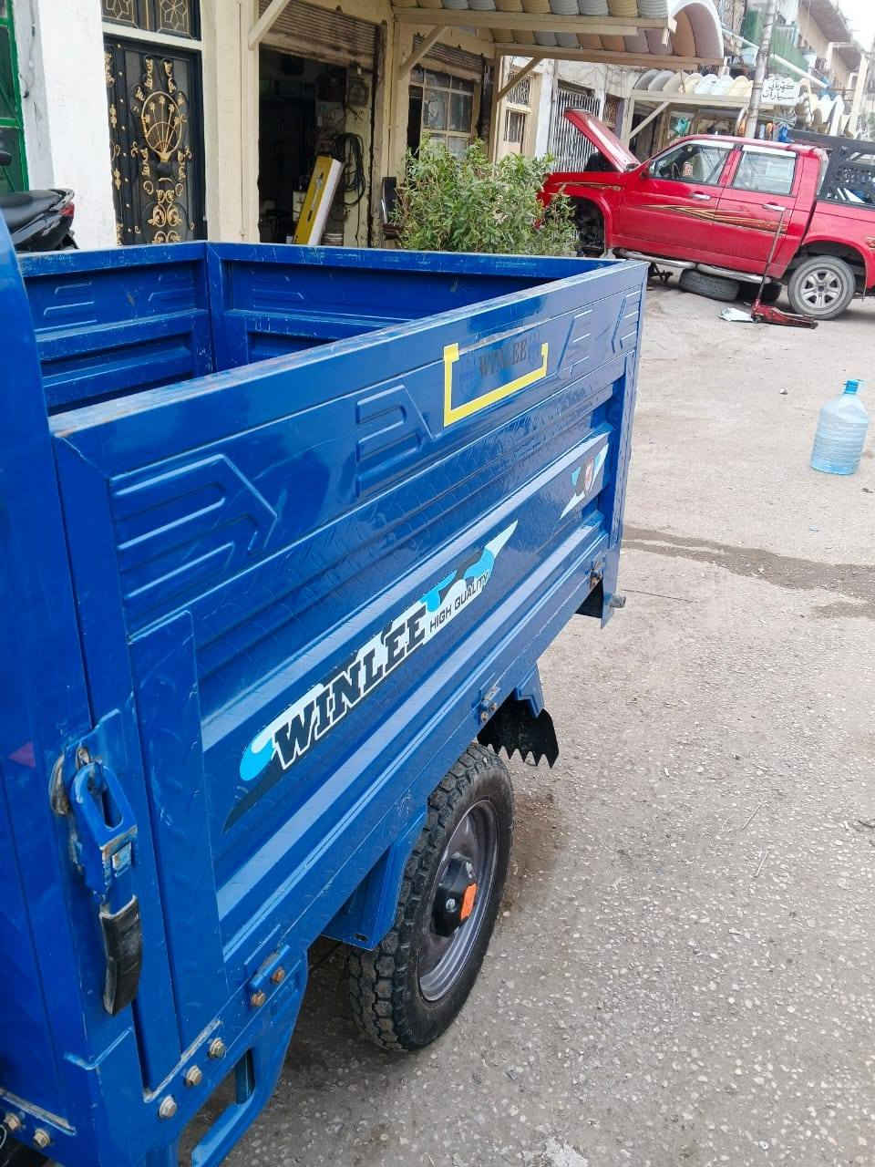 البيع سخدام كلش قليل مابيه اي نقص الحجم الكبير بطاريات 6 جدد الفين 2026 سعر مليون و 300 وبيه مجال حك جيه سكن بغداد متواجد خاص او هاذه رقمي ***********
