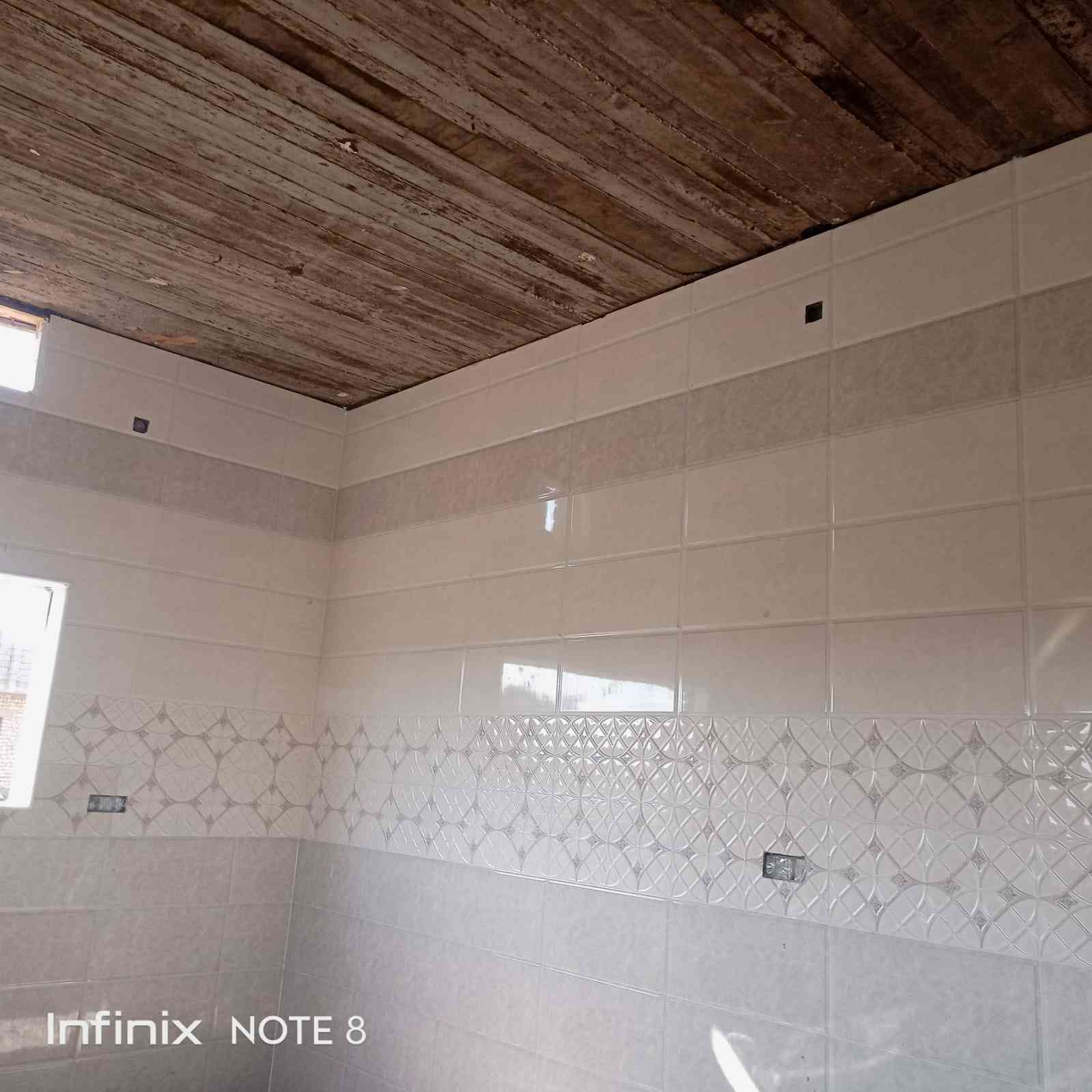 خلفه سيراميك متفرغ حاليا شغل درجه اولئ وأن شاءلله ينال اعجابكم، ***********
